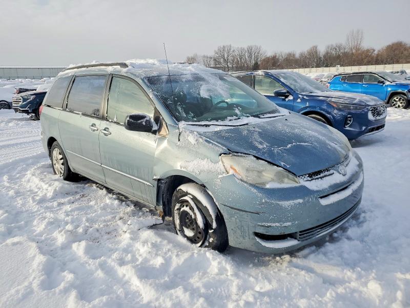Photo 4 from auction – 2004 TOYOTA SIENNA CE with VIN 5TDZA23C44S167972