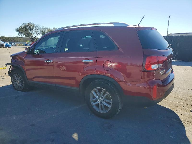 Photo 2 from auction – 2015 KIA SORENTO LX with VIN 5XYKT3A61FG658255