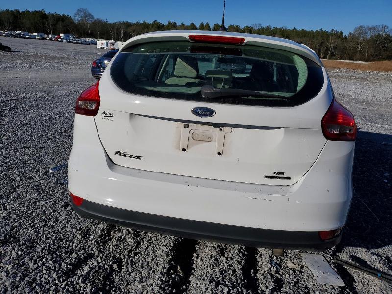 Photo 6 from auction – 2015 FORD FOCUS SE with VIN 1FADP3K21FL227515