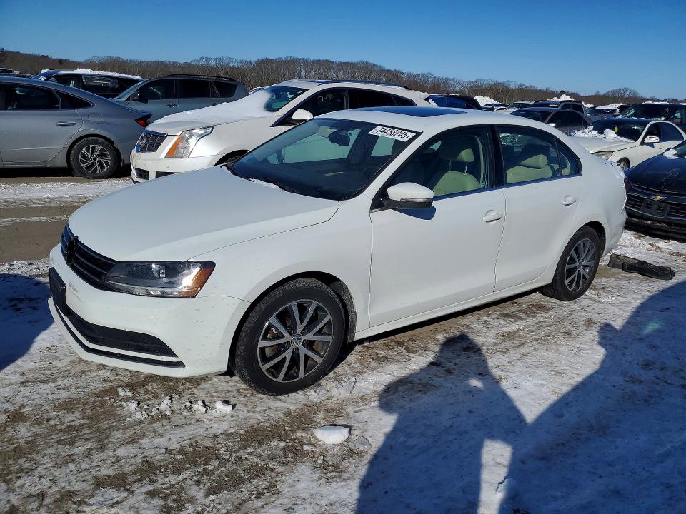 VOLKSWAGEN JETTA 2017 with VIN 3VWDB7AJ2HM375177 - Photo from auction