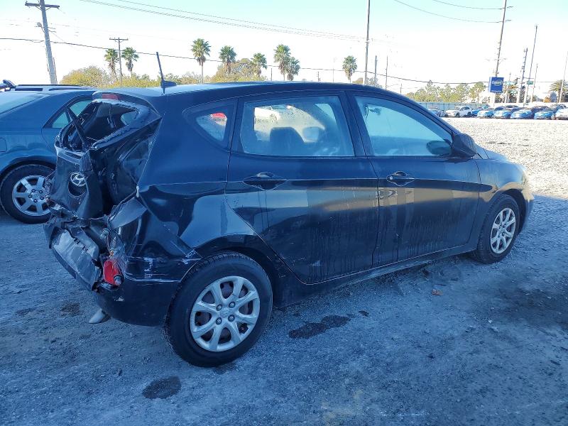 Photo 3 from auction – 2013 HYUNDAI ACCENT GLS with VIN KMHCT5AE3DU109218