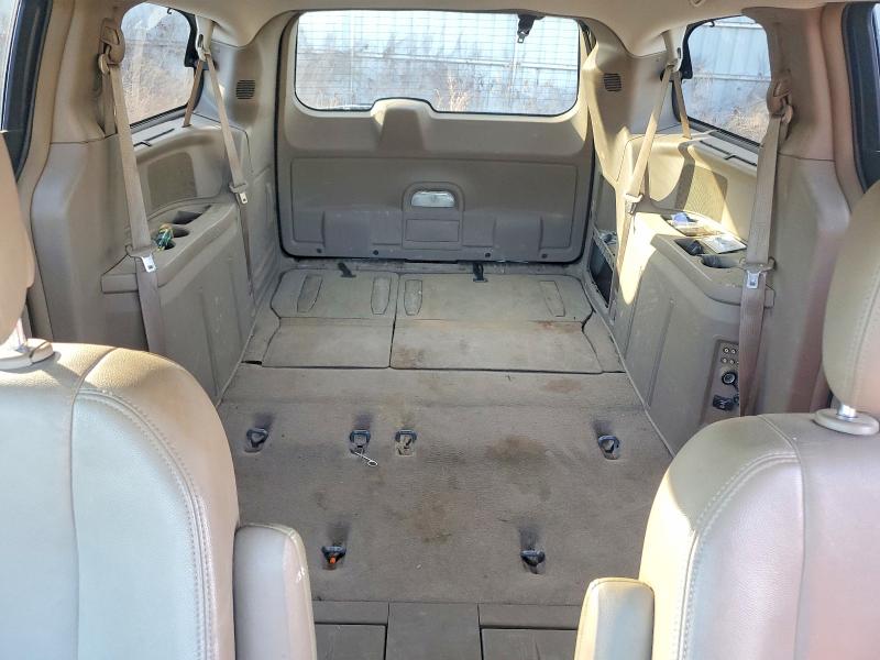 Photo 10 from auction – 2011 CHRYSLER TOWN & COU with VIN 2A4RR8DG8BR651110