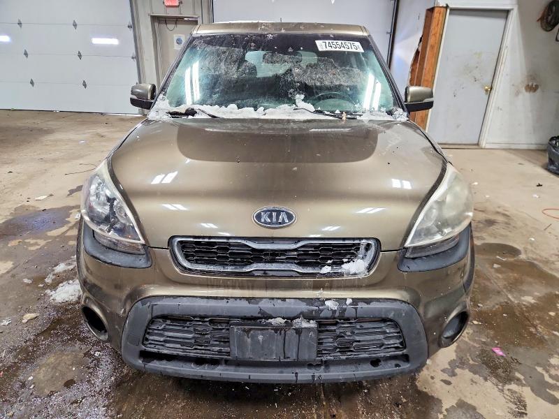 Photo 5 from auction – 2012 KIA SOUL with VIN KNDJT2A6XC7465004