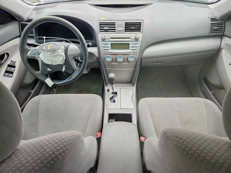 Photo 8 from auction – 2009 TOYOTA CAMRY BASE with VIN 4T1BE46K39U885211