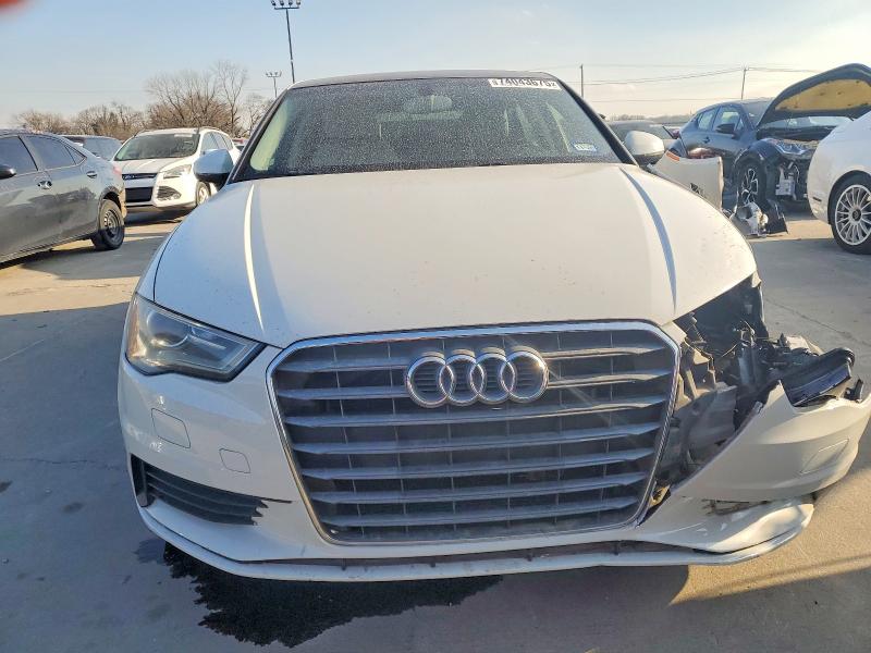 Photo 5 from auction – 2015 AUDI A3 PREMIUM with VIN WAUACGFF1F1101516