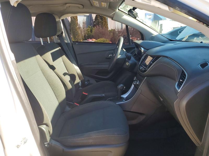 Photo 7 from auction – 2018 CHEVROLET TRAX LS with VIN KL7CJNSB4JB722709