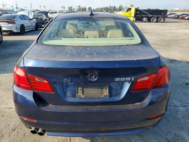 Photo 6 from auction – 2011 BMW 528 I with VIN WBAFR1C57BC740933