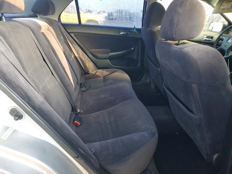 Photo 10 from auction – 2004 HONDA ACCORD LX with VIN JHMCM56314C022804