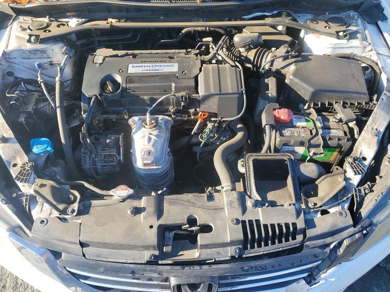 Photo 11 from auction – 2015 HONDA ACCORD with VIN 1HGCR2F88FA183664