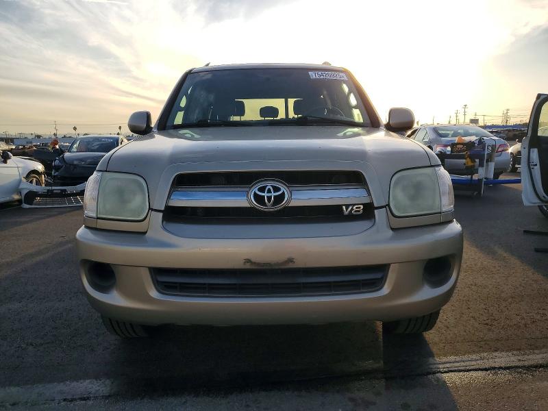 Photo 5 from auction – 2005 TOYOTA SEQUOIA SR with VIN 5TDZT34A45S254138