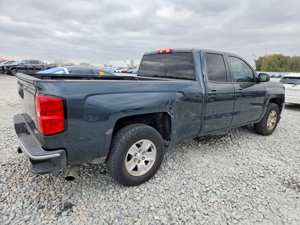 Photo 3 from auction – 2017 CHEVROLET SILVERADO with VIN 1GCRCREC3HZ285208