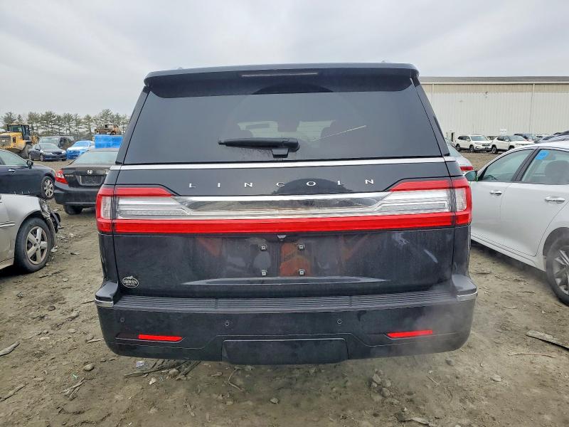 Photo 6 from auction – 2019 LINCOLN NAVIGATOR with VIN 5LMJJ3LT8KEL17970