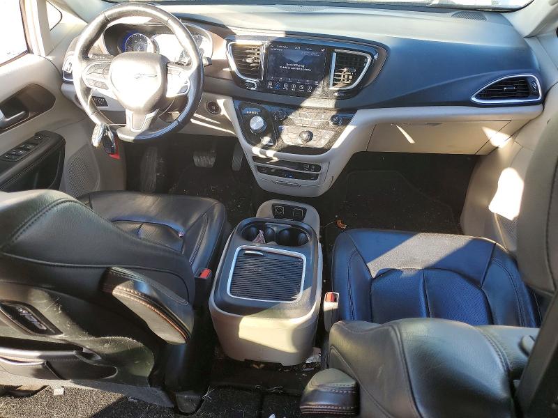 Photo 8 from auction – 2018 CHRYSLER PACIFICA T with VIN 2C4RC1EG8JR291848