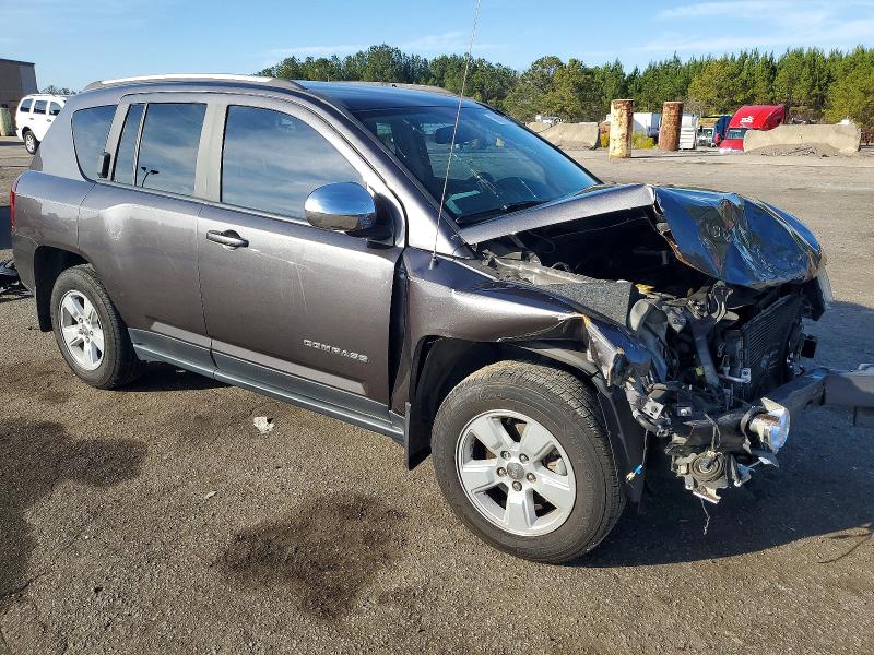 Photo 4 from auction – 2017 JEEP COMPASS SP with VIN 1C4NJCBA7HD185159