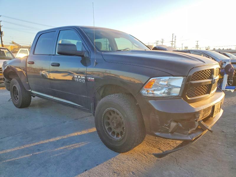 Photo 4 from auction – 2017 RAM 1500 ST with VIN 1C6RR6KT0HS520536