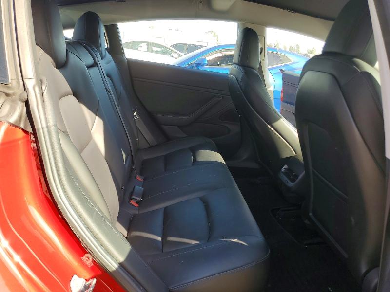 Photo 10 from auction – 2018 TESLA MODEL 3 with VIN 5YJ3E1EA3JF022275