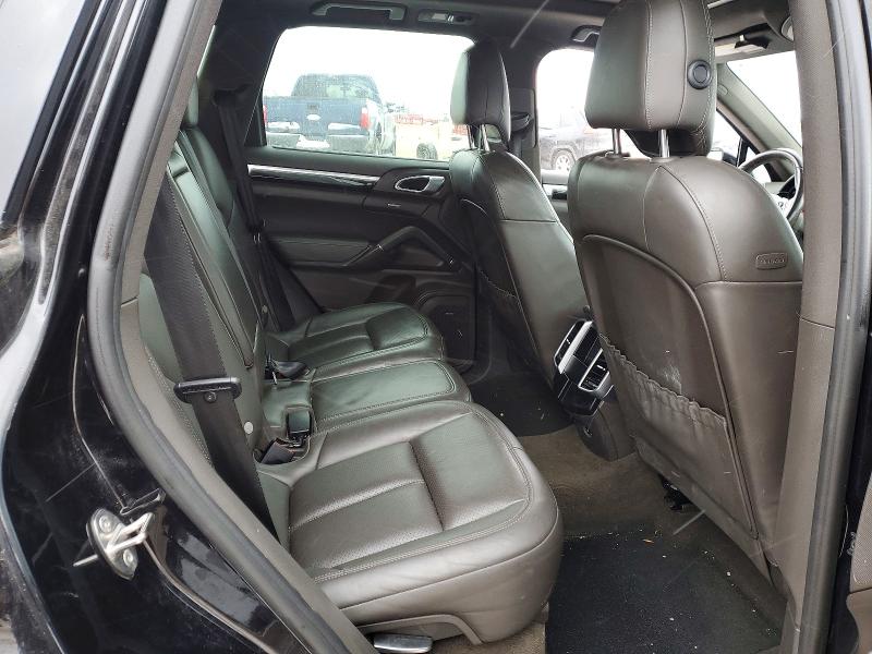Photo 10 from auction – 2016 PORSCHE CAYENNE S with VIN WP1AB2A2XGLA96799