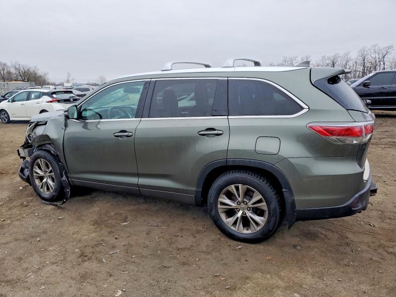 Photo 2 from auction – 2014 TOYOTA HIGHLANDER with VIN 5TDJKRFH7ES043383