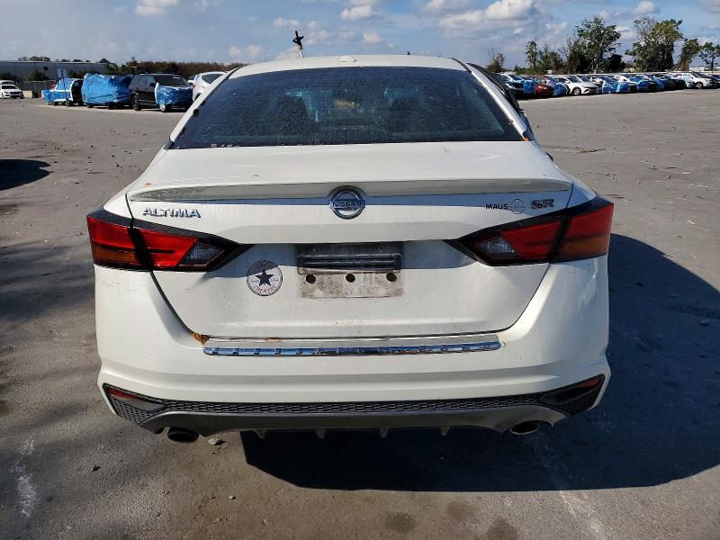 Photo 6 from auction – 2019 NISSAN ALTIMA SR with VIN 1N4BL4CV0KN313012