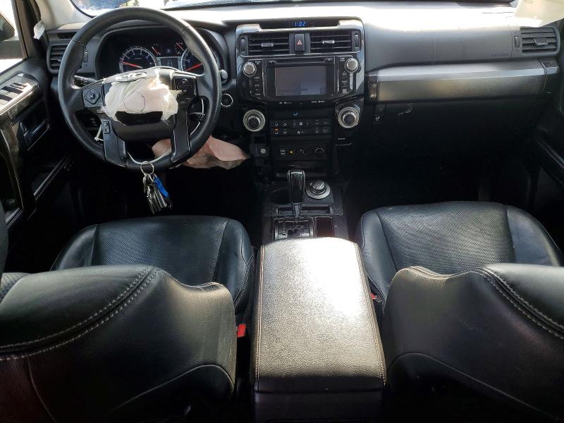 Photo 8 from auction – 2019 TOYOTA 4RUNNER SR with VIN JTEBU5JR4K5637580
