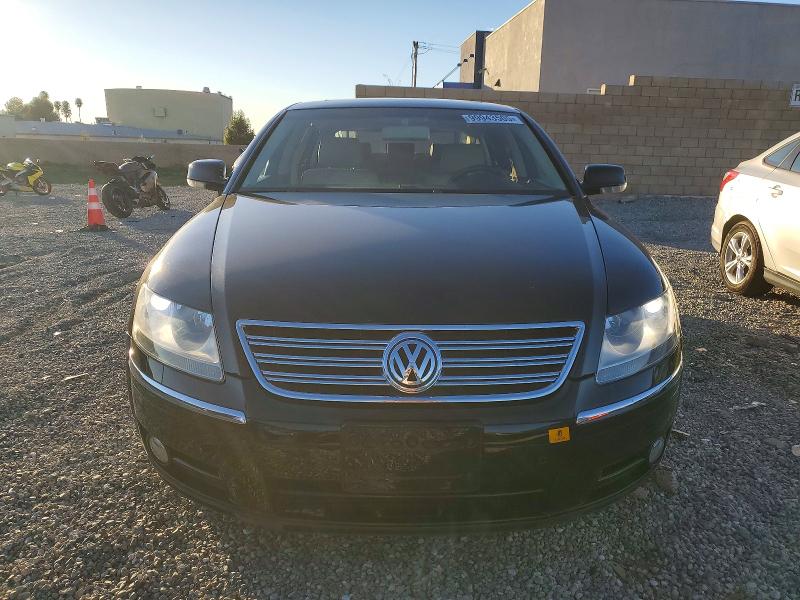 Photo 5 from auction – 2004 VOLKSWAGEN PHAETON with VIN WVWAF63D148009737