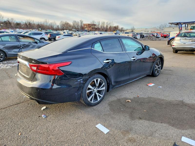 Foto 3 de la subasta – 2017 NISSAN MAXIMA 3.5 con VIN 1N4AA6AP1HC437750