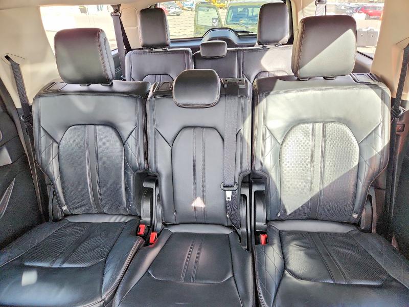 Photo 10 from auction – 2018 FORD EXPEDITION with VIN 1FMJK1LT6JEA09540