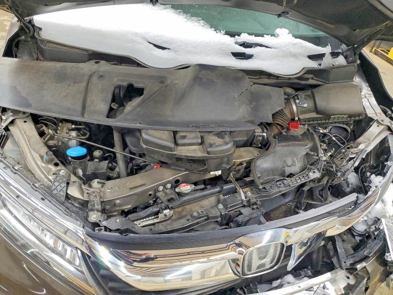 Photo 12 from auction – 2018 HONDA ODYSSEY with VIN 5FNRL6H91JB081291