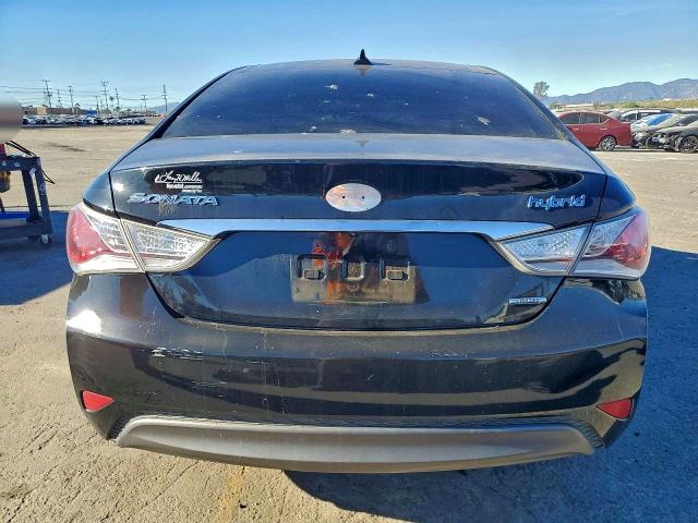 Photo 6 from auction – 2014 HYUNDAI SONATA with VIN KMHEC4A41EA111840