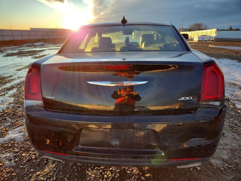 Photo 6 from auction – 2016 CHRYSLER 300 with VIN 2C3CCAGG9GH262350
