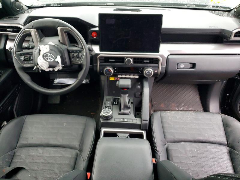 Photo 8 from auction – 2025 TOYOTA 4RUNNER SR with VIN JTEVA5BR7S5073069