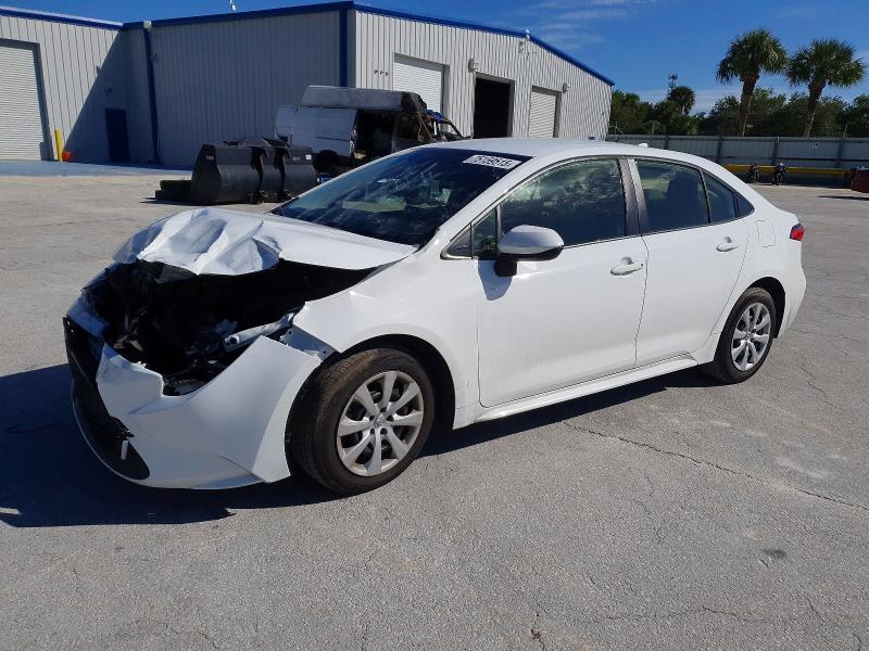 TOYOTA COROLLA 2022 with VIN JTDEPMAE1N3003515 - Photo from auction