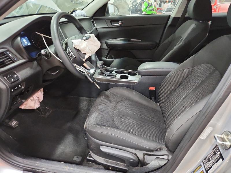 Photo 7 from auction – 2019 KIA OPTIMA with VIN 5XXGT4L32KG368961