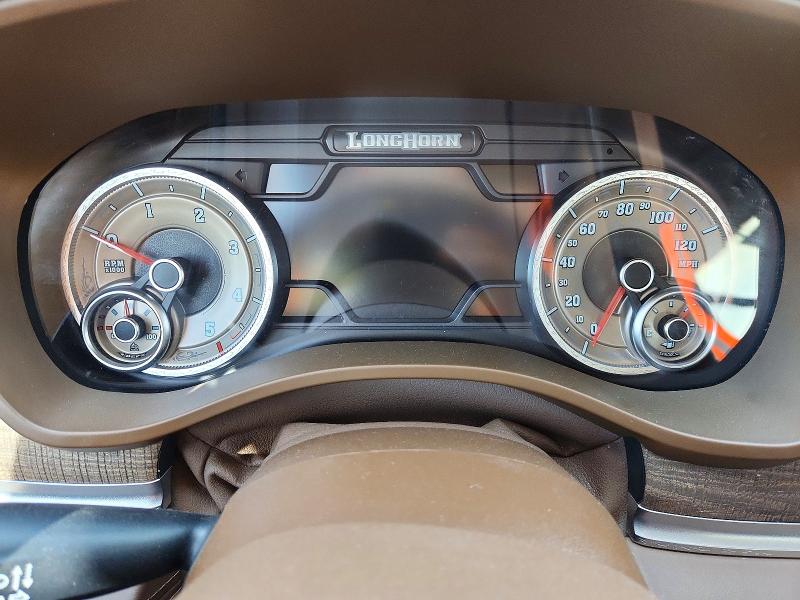 Photo 9 from auction – 2021 RAM 1500 with VIN 1C6SRFKM5MN716037
