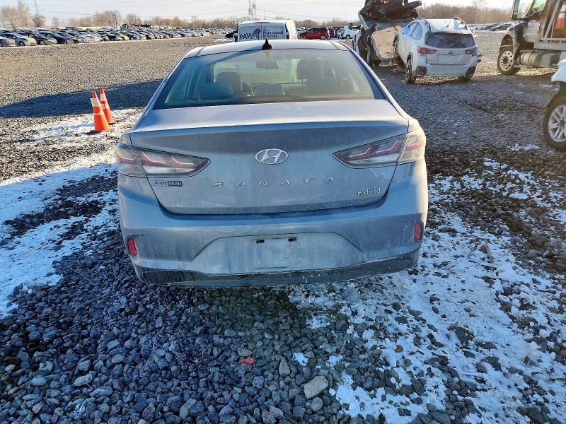 Photo 6 from auction – 2018 HYUNDAI SONATA with VIN KMHE34L37JA083024
