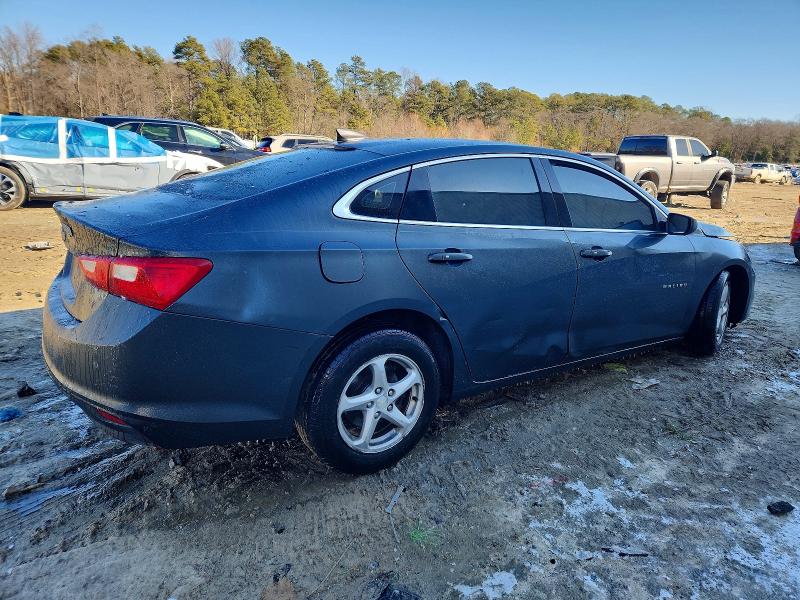 Photo 3 from auction – 2017 CHEVROLET MALIBU with VIN 1G1ZB5ST0HF103099