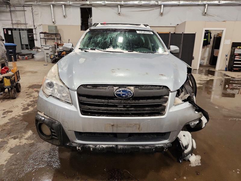 Photo 5 from auction – 2014 SUBARU OUTBACK with VIN 4S4BRDMC3E2276464