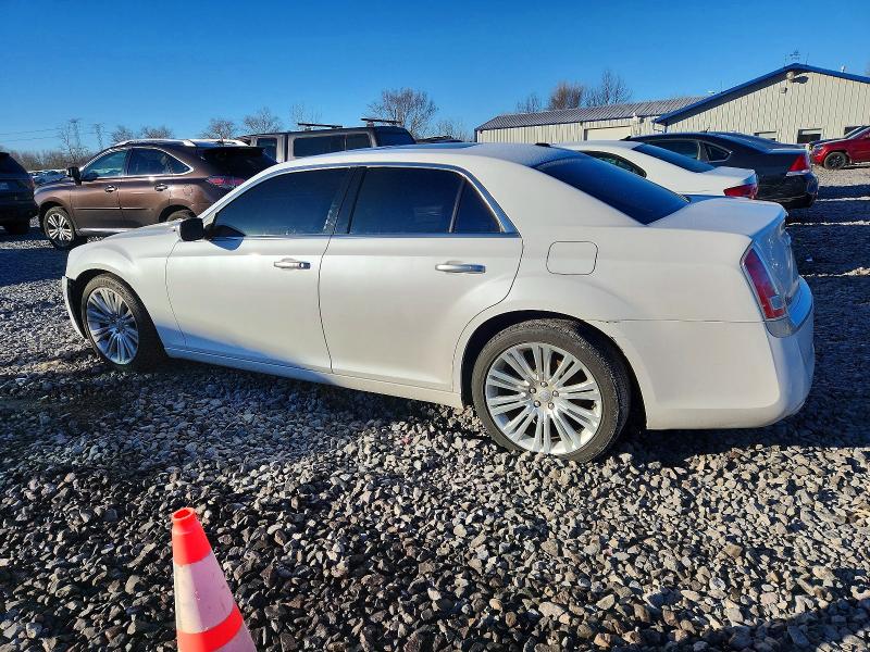 Photo 2 from auction – 2012 CHRYSLER 300C LUXUR with VIN 2C3CCAPTXCH229381