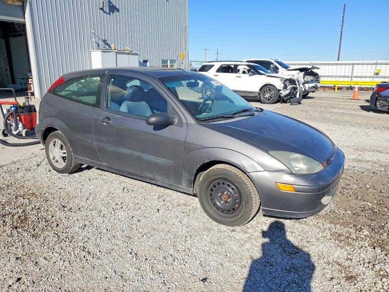 Photo 4 from auction – 2003 FORD FOCUS ZX3 with VIN 3FAFP31333R101141