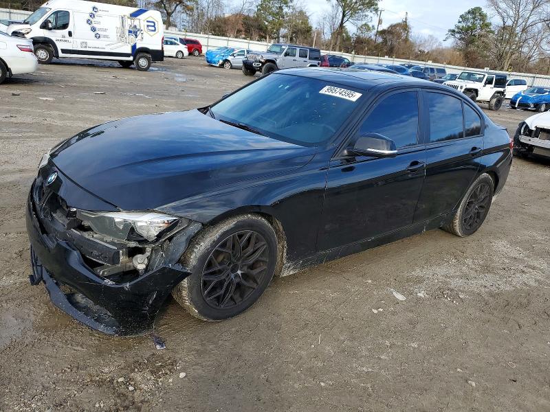 صورة رقم 1 من المزاد - 2016 BMW 320 I مع VIN WBA8E1G57GNT35875