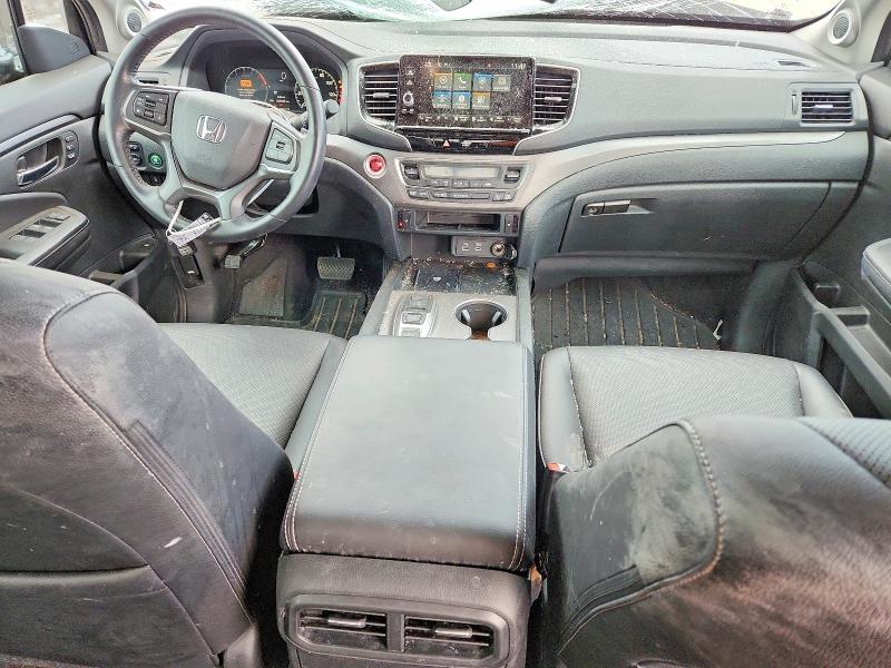 Photo 8 from auction – 2024 HONDA RIDGELINE with VIN 5FPYK3F5XRB000689