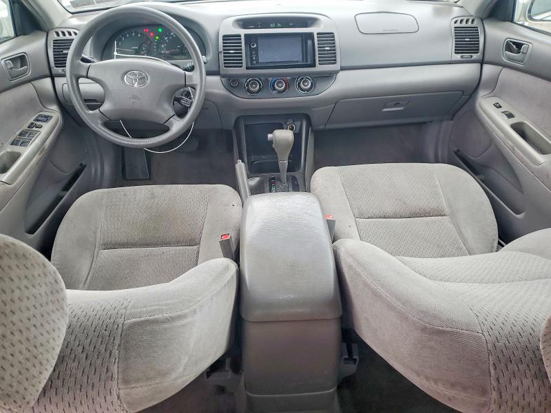 Photo 8 from auction – 2002 TOYOTA CAMRY with VIN 4T1BE32K92U601246
