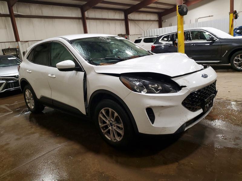 Photo 4 from auction – 2020 FORD ESCAPE SE with VIN 1FMCU9G68LUA90782