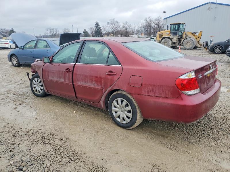 Photo 2 from auction – 2005 TOYOTA CAMRY LE with VIN 4T1BE32K25U018358