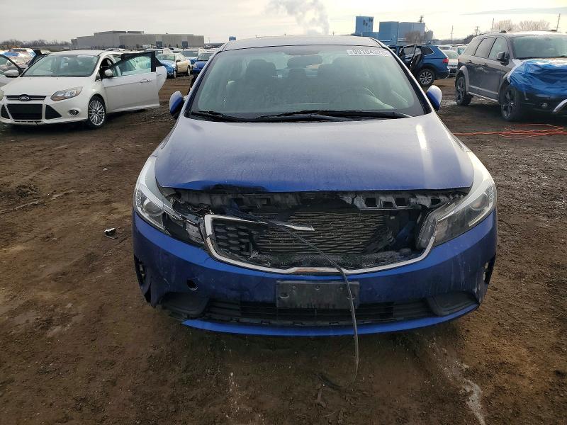 Photo 5 from auction – 2017 KIA FORTE with VIN 3KPFL4A75HE111425