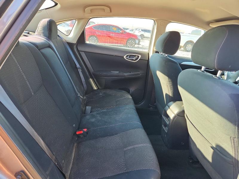 Photo 10 from auction – 2015 NISSAN SENTRA S with VIN 3N1AB7AP4FY225333
