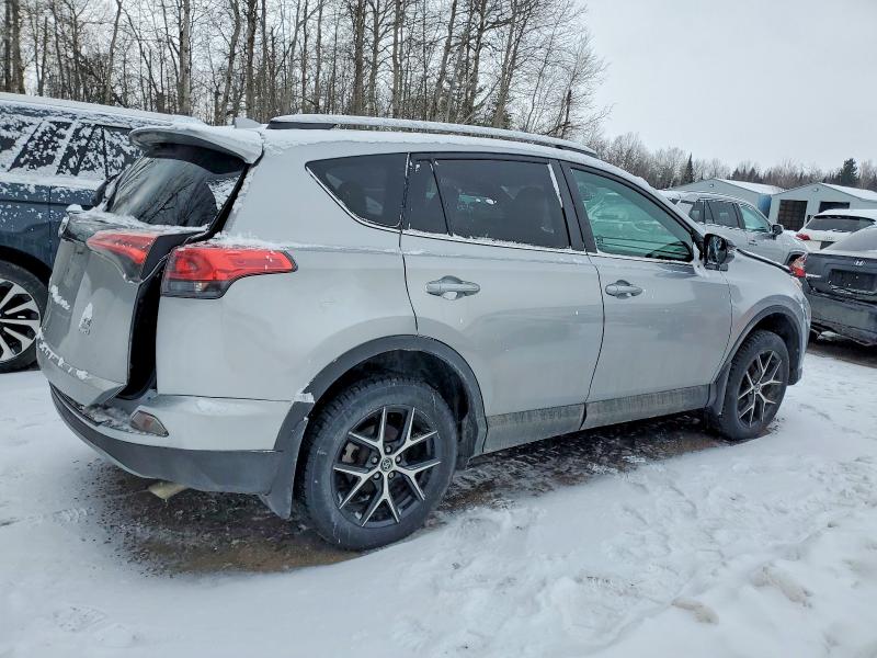 Photo 3 from auction – 2018 TOYOTA RAV4 SE with VIN 2T3JFREV0JW722285