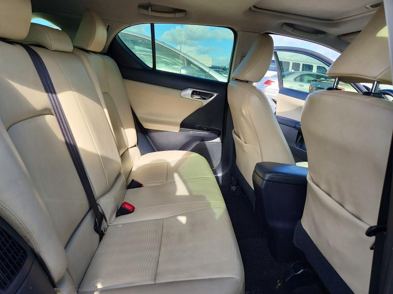 Photo 10 from auction – 2013 LEXUS CT with VIN JTHKD5BH5D2149817