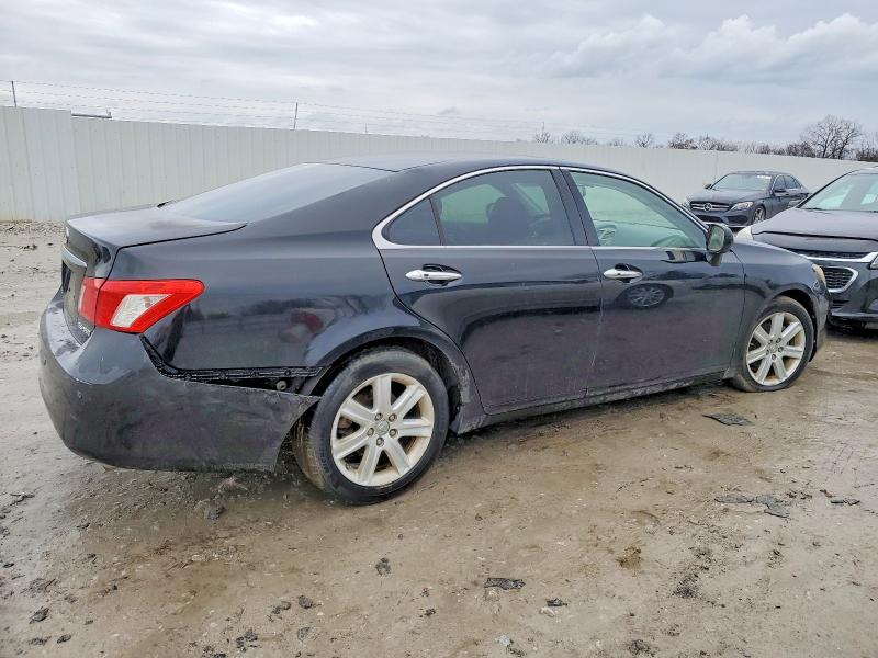 Photo 3 from auction – 2007 LEXUS ES with VIN JTHBJ46G472052844