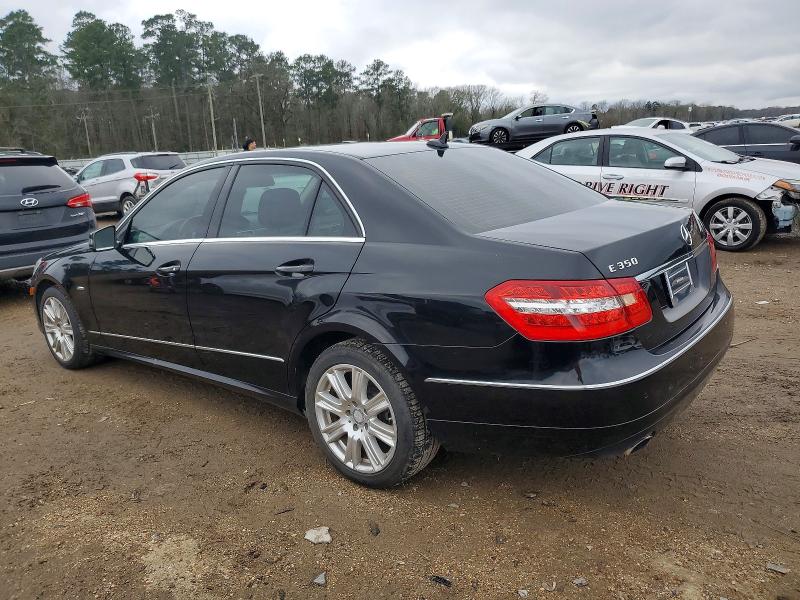 Photo 2 from auction – 2012 MERCEDES-BENZ E 350 with VIN WDDHF5KB5CA534385